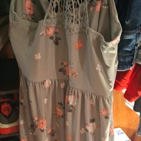 No Boundaries Gray Floral Tie-Front Camisole Dress - Picture 8 of 9